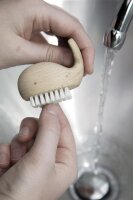 WOODEN WHALE NAIL BRUSH